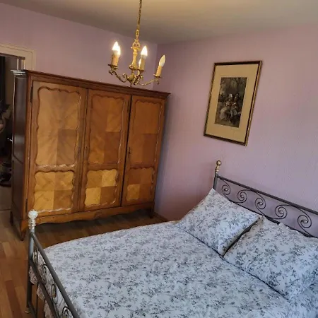 בית נופש Maison Avec Jardin Et Parking, Au Centre D'etretat *