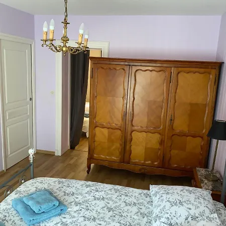 Maison Avec Jardin Et Parking, Au Centre D'etretat Holiday home