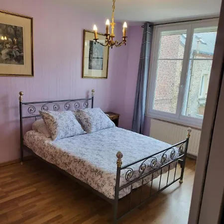 Maison Avec Jardin Et Parking, Au Centre D'etretat Holiday home *